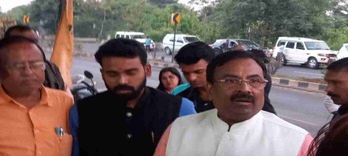 sudhirmungantiwarhanumanmandirbhukhanala20221127